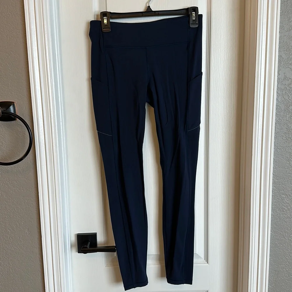 Lululemon Speed Up Tight Navy 28” Excellent